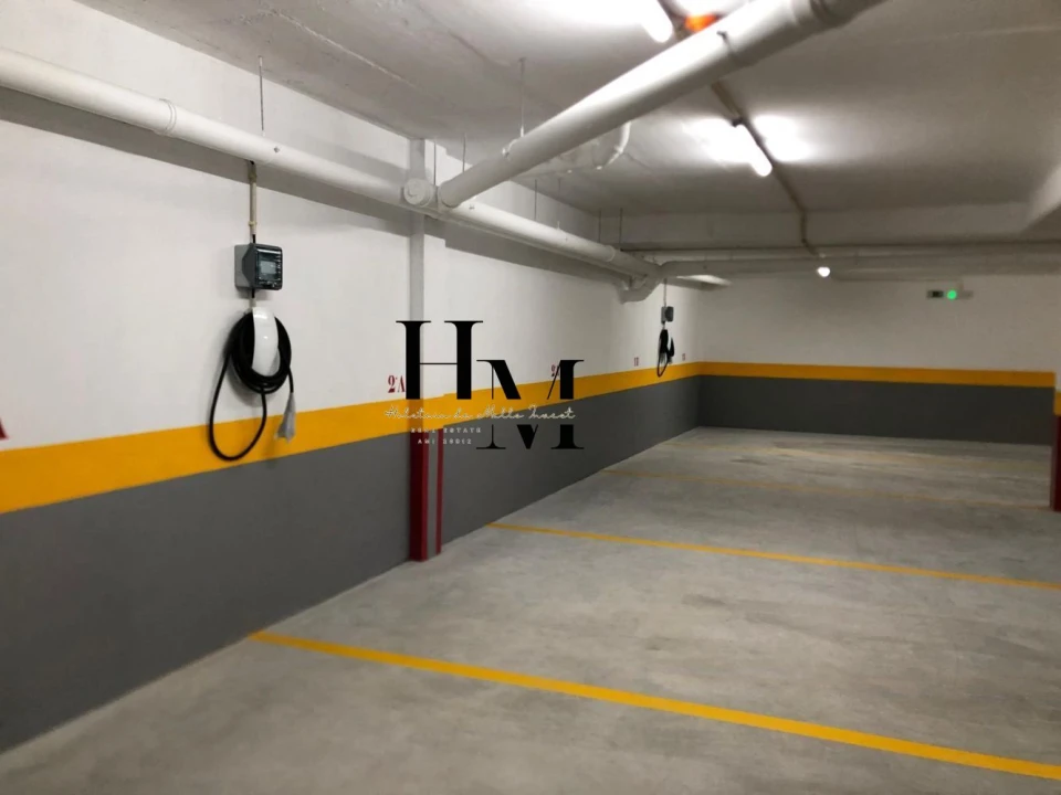 Apartamento T4 para Venda em Carcavelos e Parede Foto 17
