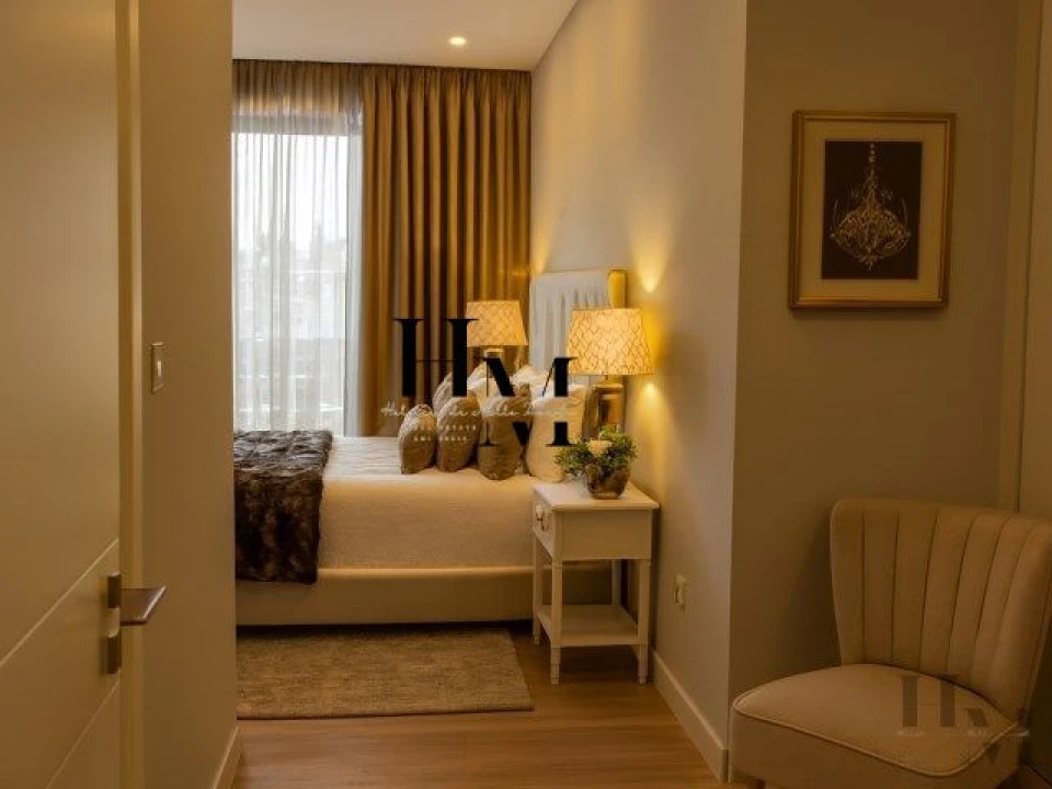 Apartamento T4 para Venda em Carcavelos e Parede Foto 7