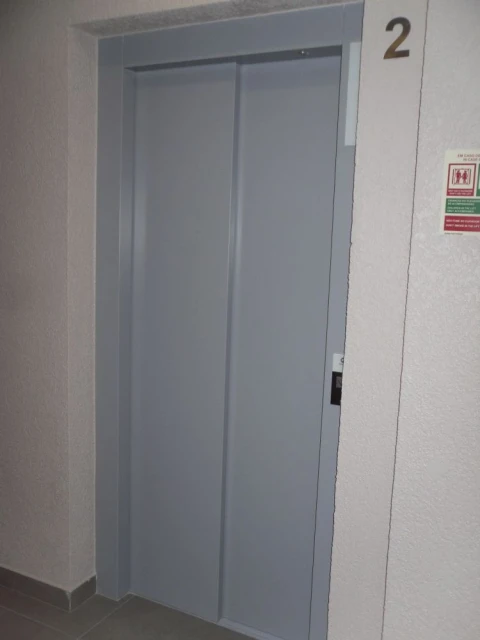 Apartamento T4 para Venda em Carcavelos e Parede
