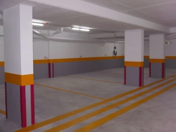 Apartamento T4 para Venda em Carcavelos e Parede