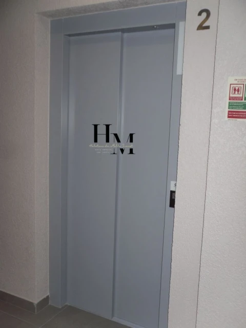 Apartamento T4 para Venda em Carcavelos e Parede
