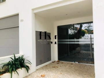 Apartamento T4 para Venda em Carcavelos e Parede