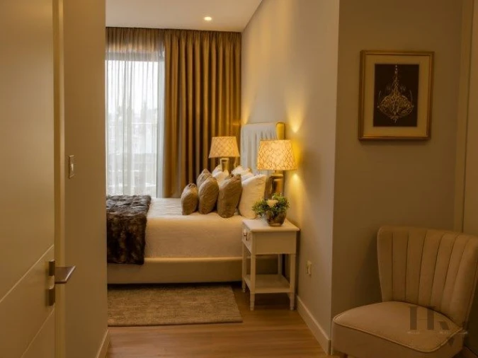 Apartamento T4 para Venda em Carcavelos e Parede Foto 7