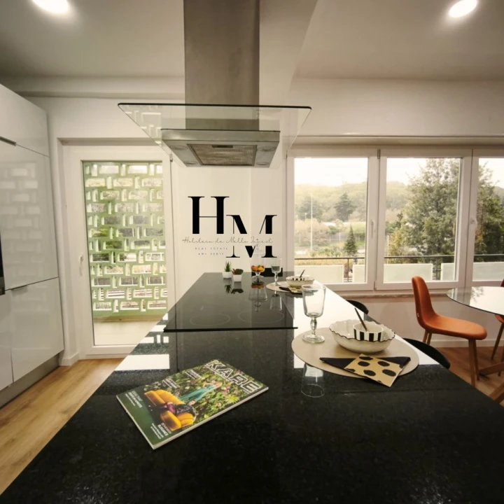Apartamento T3 para Venda em Benfica Foto 6