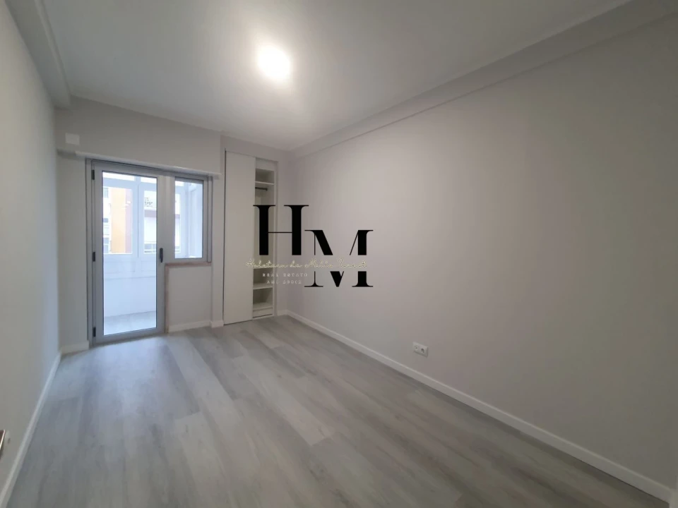 Apartamento T2 para Venda em Oeiras e São Julião da Barra, Paço de Arcos e Caxias Foto 10