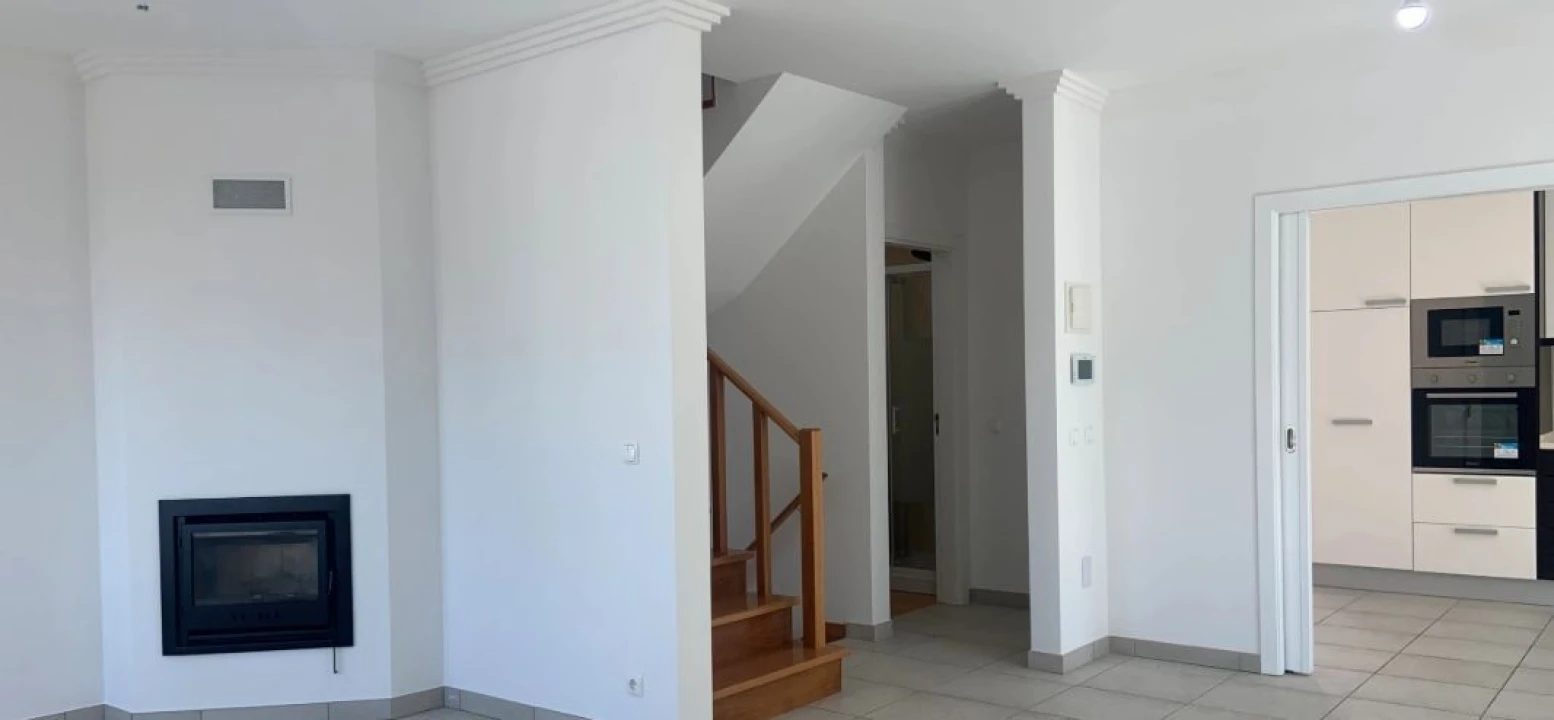 Moradia T4 para Venda em Ericeira Foto 12