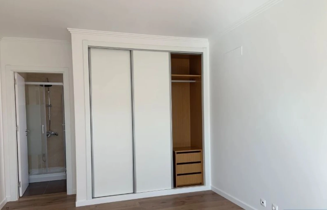 Moradia T4 para Venda em Ericeira Foto 28