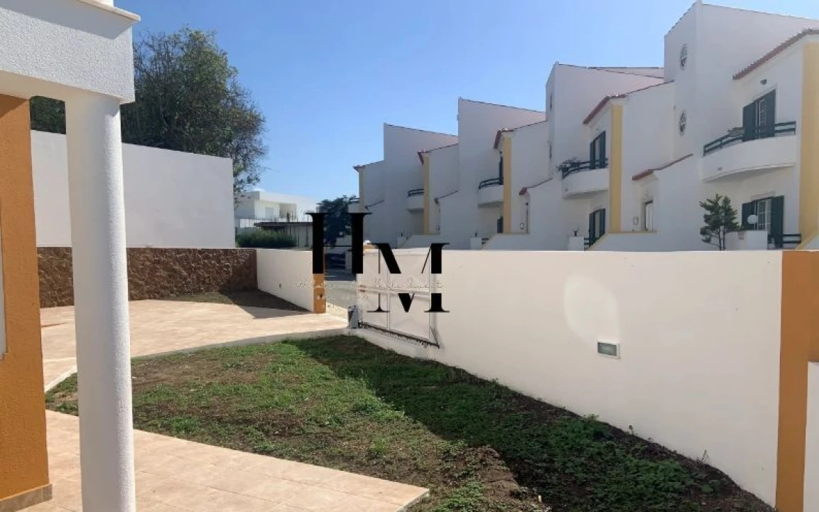 Moradia T4 para Venda em Ericeira Foto 9