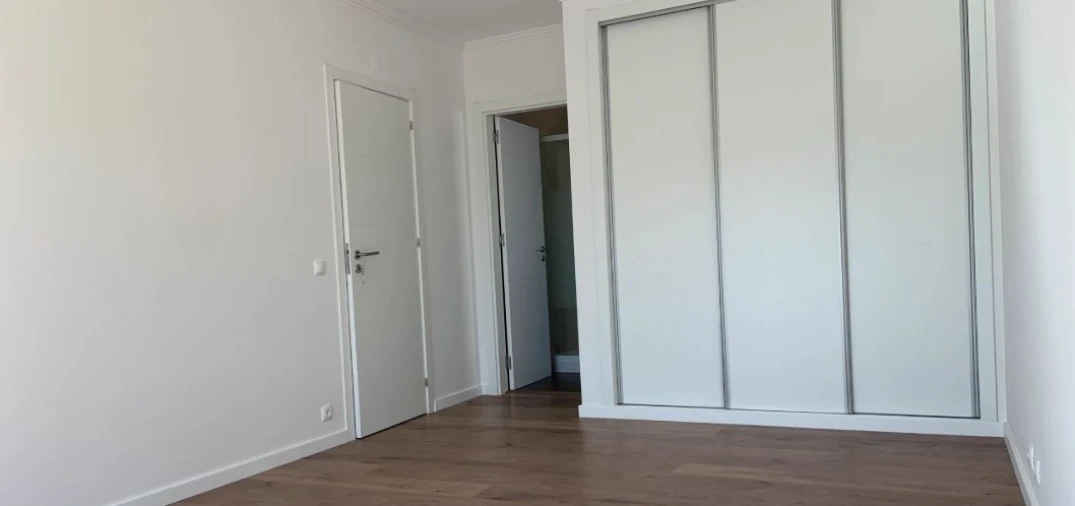 Moradia T4 para Venda em Ericeira Foto 21