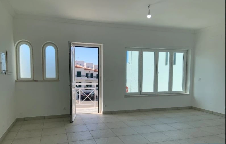 Moradia T4 para Venda em Ericeira Foto 7