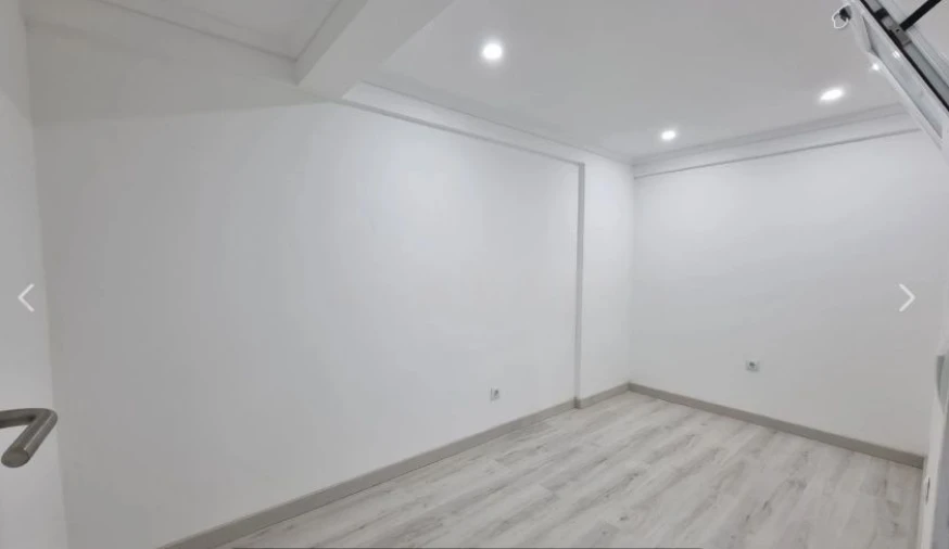 Negócio para Venda em Corroios Foto 9