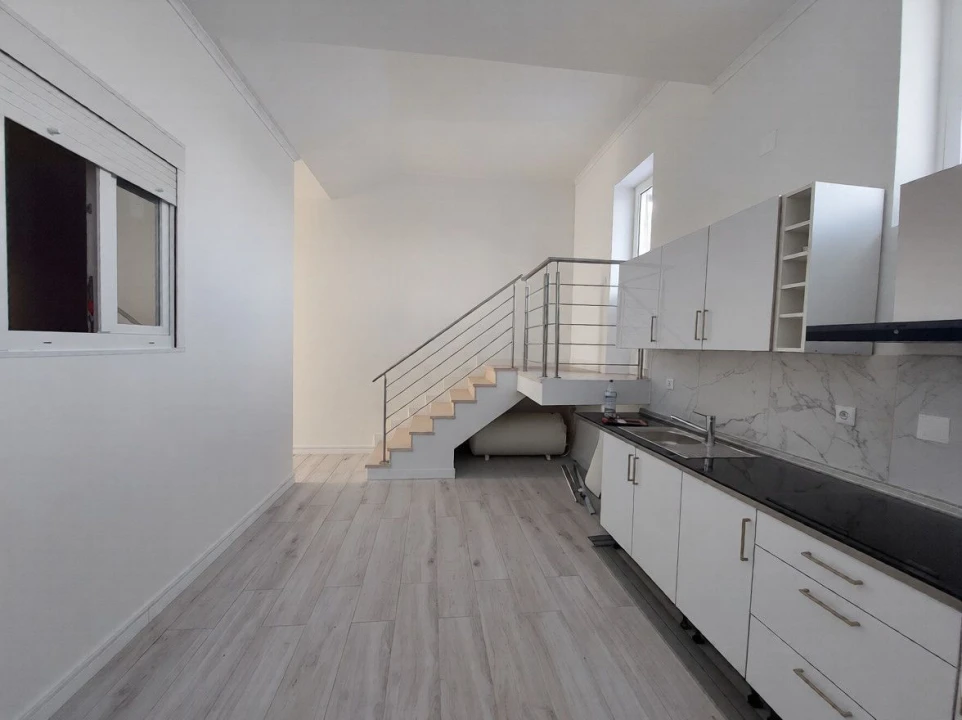 Negócio para Venda em Barreiro e Lavradio Foto 2