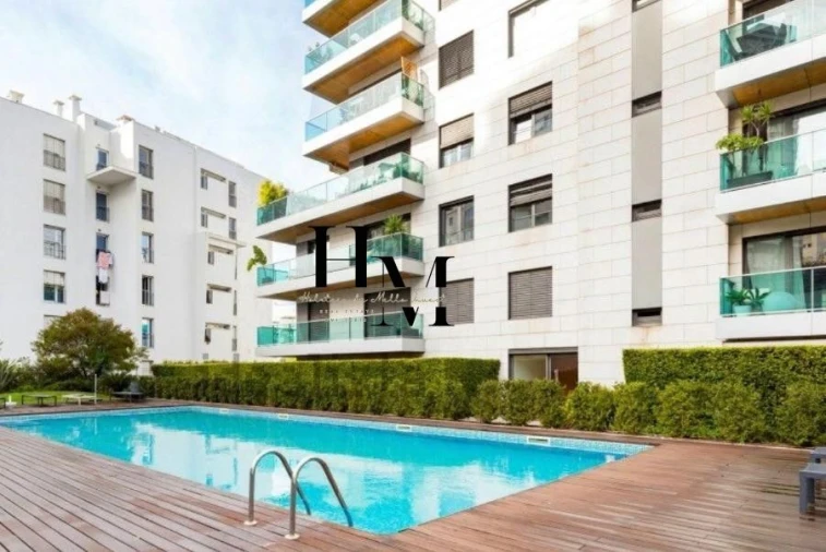 Apartamento T3 para Venda em Estrela Foto 15
