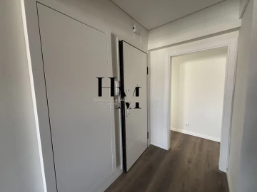 Apartamento T3 para Venda em Benfica