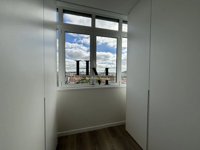 Apartamento T3 para Venda em Benfica Foto 5