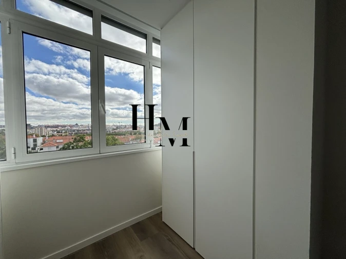 Apartamento T3 para Venda em Benfica Foto 7