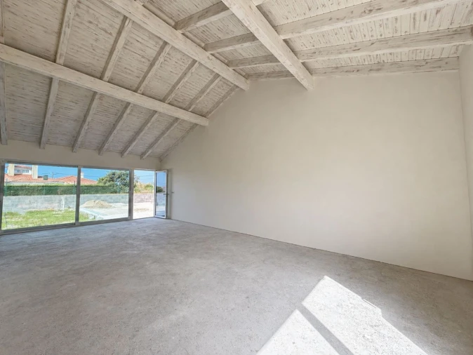 Moradia T3 para Venda em Coimbrão Foto 5