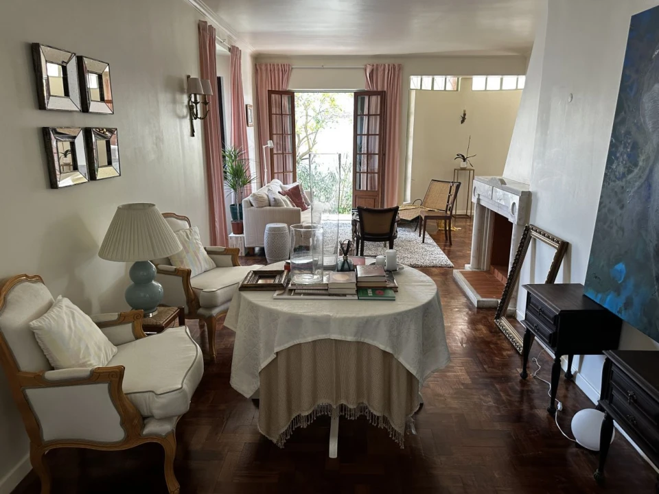 Moradia T4 para Venda em São Domingos de Rana Foto 9