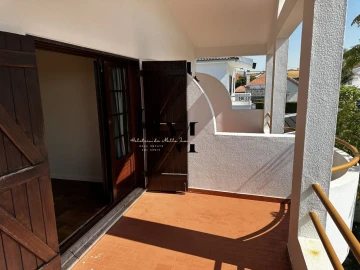 Moradia T4 para Venda em São Domingos de Rana