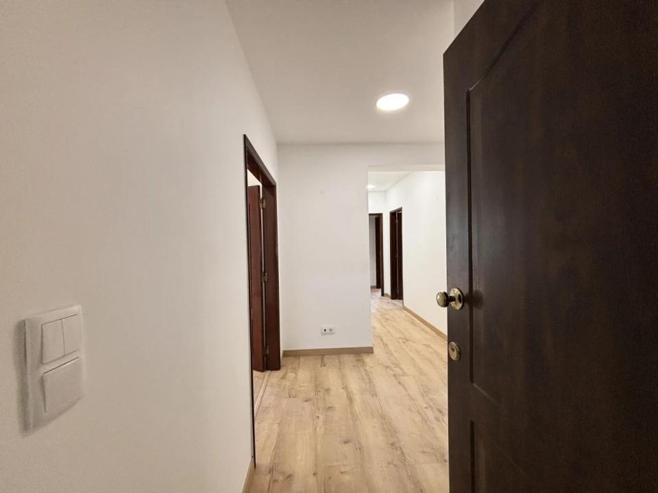 Apartamento T3 para Venda em Cascais e Estoril Foto 1