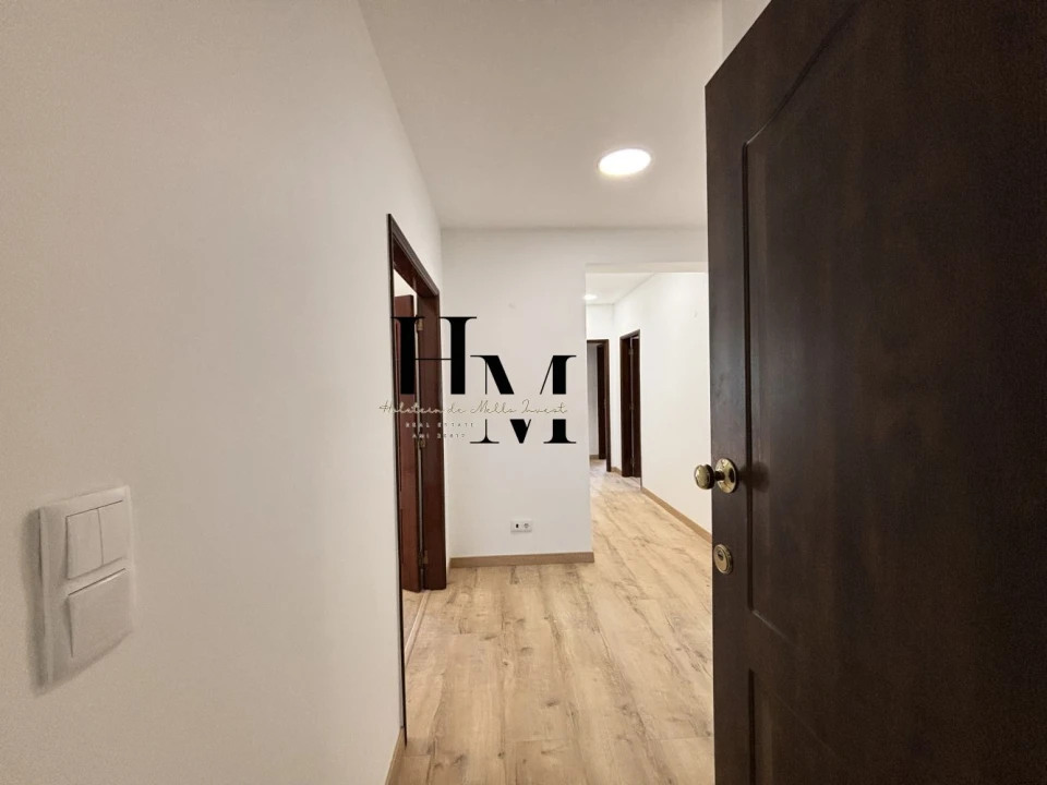 Apartamento T3 para Venda em Cascais e Estoril Foto 1
