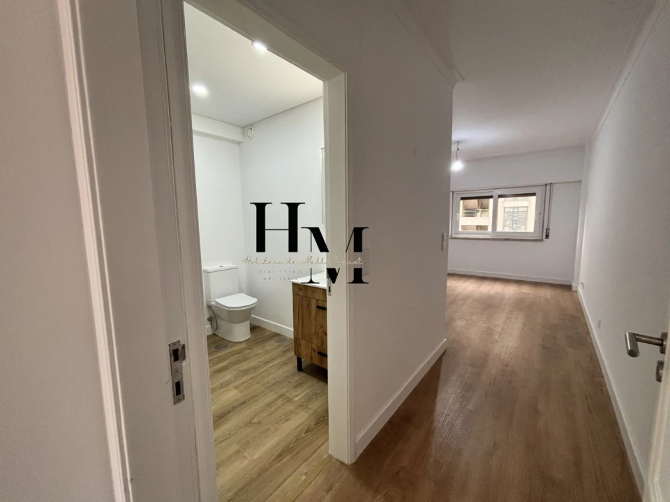 Apartamento T3 para Venda em São Domingos de Benfica Foto 17