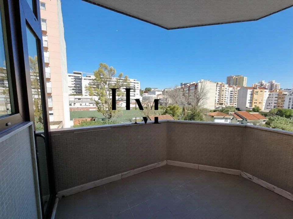 Apartamento T3 para Venda em São Domingos de Benfica Foto 30