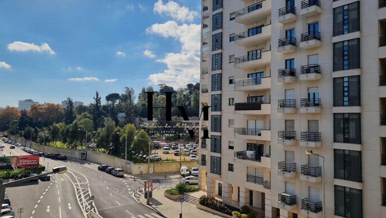 Apartamento T3 para Venda em São Domingos de Benfica Foto 34
