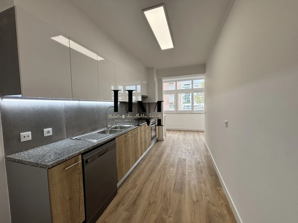 Apartamento T3 para Venda em São Domingos de Benfica Foto 6
