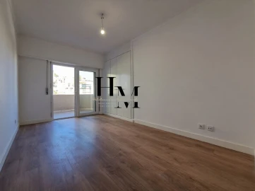 Apartamento T3 para Venda em São Domingos de Benfica