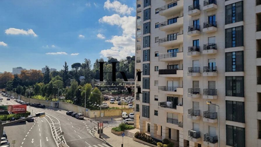Apartamento T3 para Venda em São Domingos de Benfica Foto 34