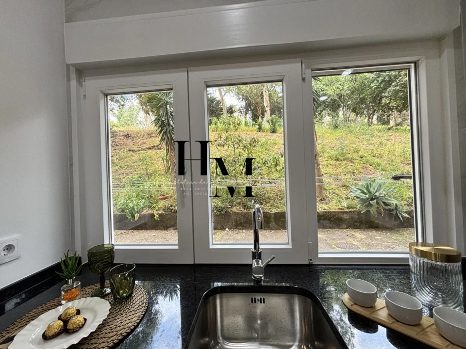 Apartamento T2 para Venda em Benfica Foto 5