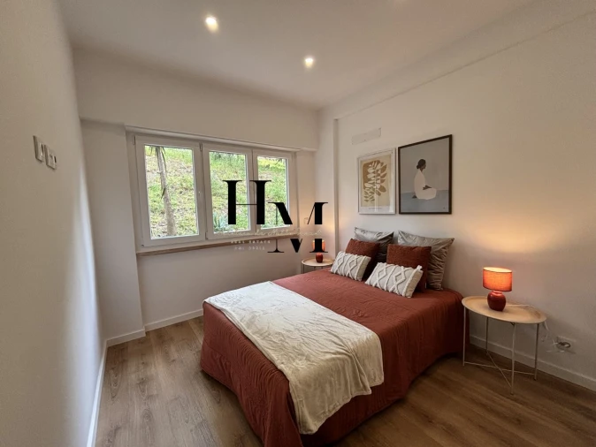 Apartamento T2 para Venda em Benfica Foto 12