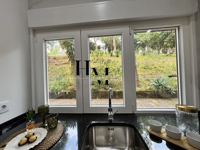 Apartamento T2 para Venda em Benfica Foto 5