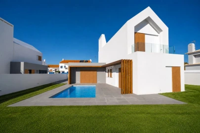 Moradia T3 para Venda em Santo Estêvão