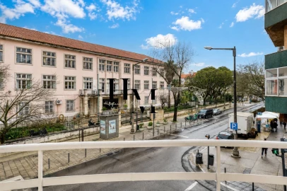 Apartamento T3 para Venda em Penha de França