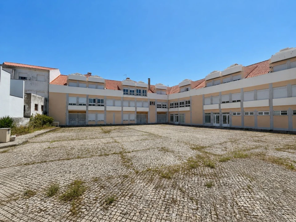 Apartamento T1 para Venda em Santa Maria, São Pedro e Matacães Foto 24