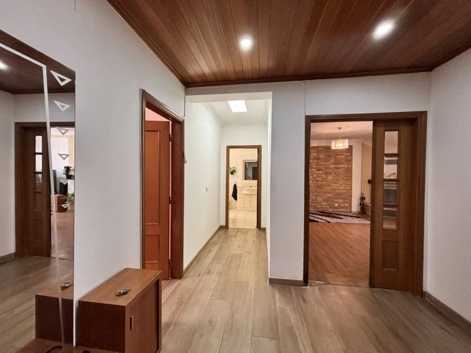 Apartamento T1 para Venda em Santa Maria, São Pedro e Matacães Foto 6
