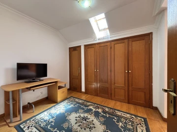Apartamento T1 para Venda em Santa Maria, São Pedro e Matacães