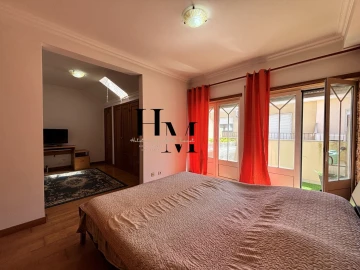 Apartamento T1 para Venda em Santa Maria, São Pedro e Matacães