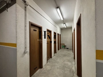 Apartamento T1 para Venda em Santa Maria, São Pedro e Matacães