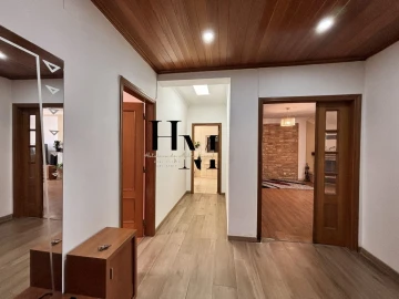Apartamento T1 para Venda em Santa Maria, São Pedro e Matacães