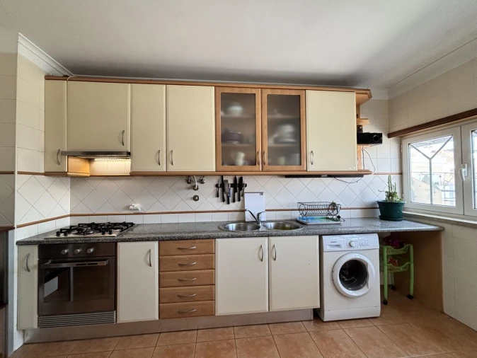 Apartamento T1 para Venda em Santa Maria, São Pedro e Matacães Foto 10