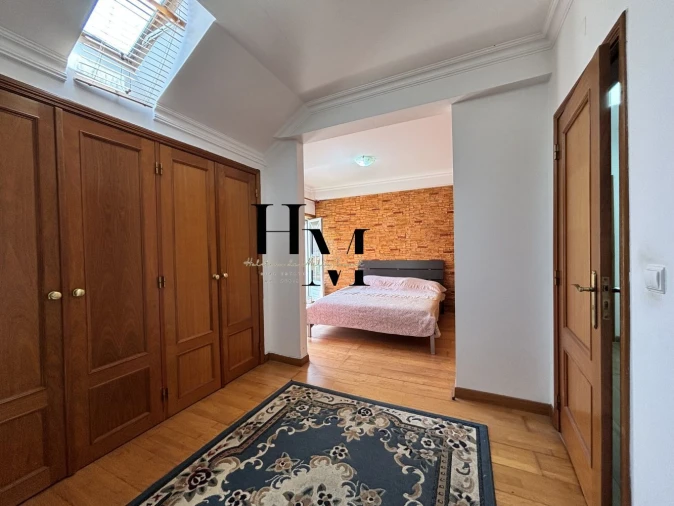 Apartamento T1 para Venda em Santa Maria, São Pedro e Matacães Foto 16