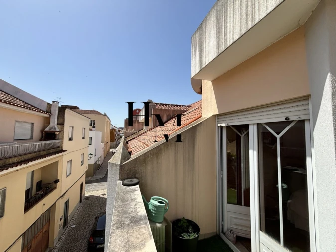 Apartamento T1 para Venda em Santa Maria, São Pedro e Matacães Foto 20