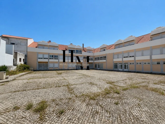 Apartamento T1 para Venda em Santa Maria, São Pedro e Matacães Foto 24