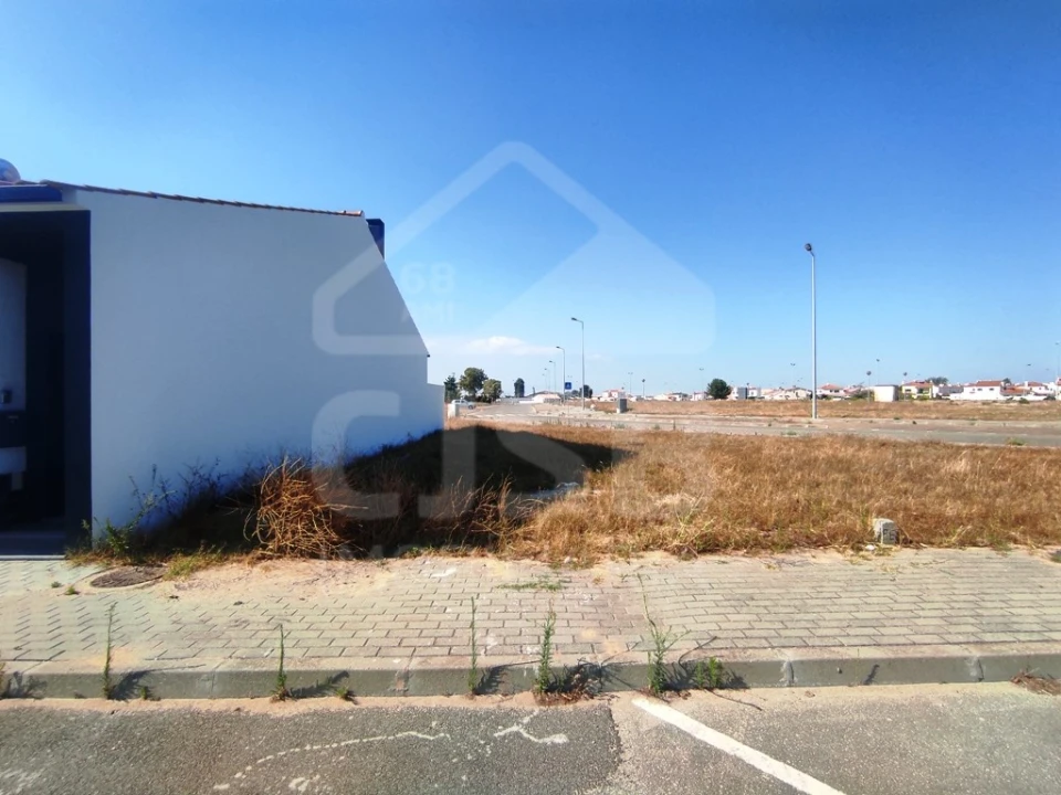 Terreno para Venda em Salvaterra de Magos e Foros de Salvaterra Foto 1