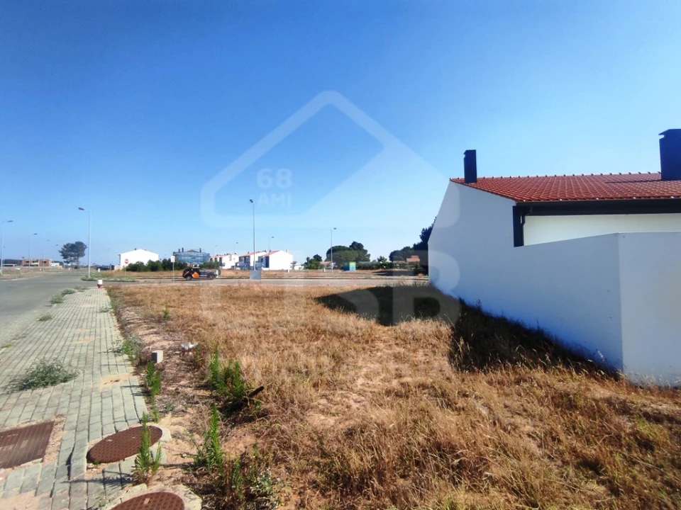 Terreno para Venda em Salvaterra de Magos e Foros de Salvaterra Foto 3