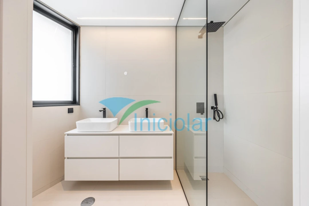 Apartamento T3 para Venda em Gondomar (São Cosme), Valbom e Jovim Foto 15