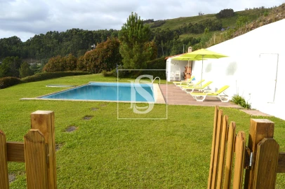 Moradia T3 para Venda em Serdedelo